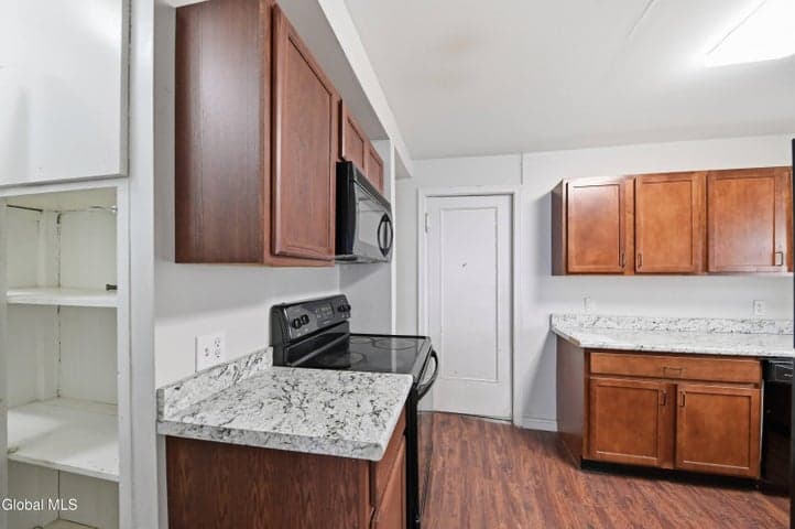 69 Prospect Avenue, Gloversville, NY, photo 2