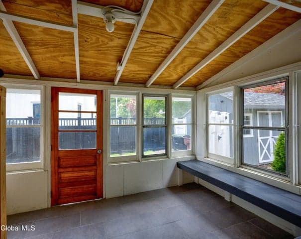 24 Diamond Place, Saratoga Springs, Inside, NY, photo 4