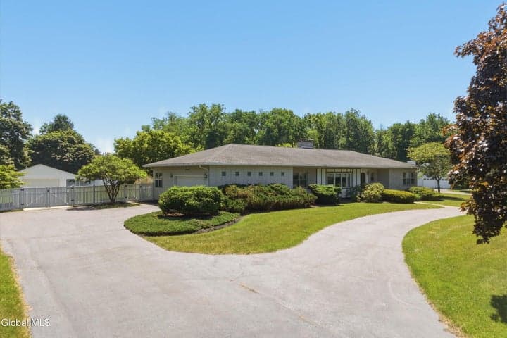 365 Vischer Ferry Road, Clifton Park, NY, photo 3