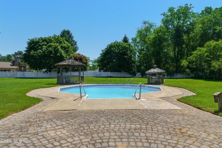 365 Vischer Ferry Road, Clifton Park, NY, photo 5