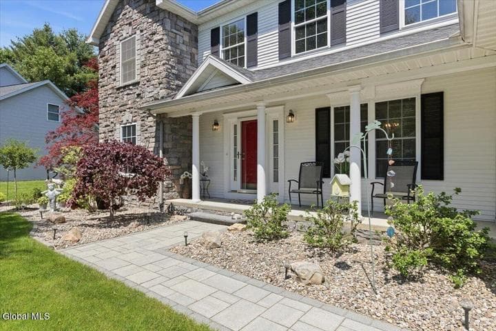 48 Egmont Court, Bethlehem, NY, photo 3