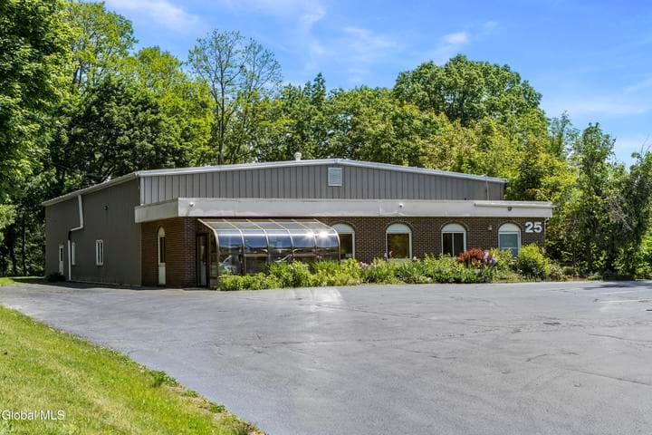25 Delaware Avenue, Bethlehem, NY, photo 1