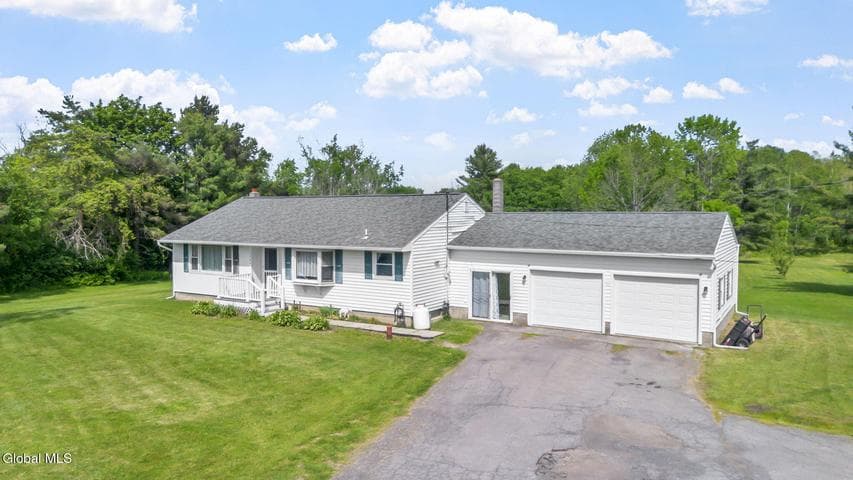 1704 Warners Lake Road, Altamont, NY, photo 2