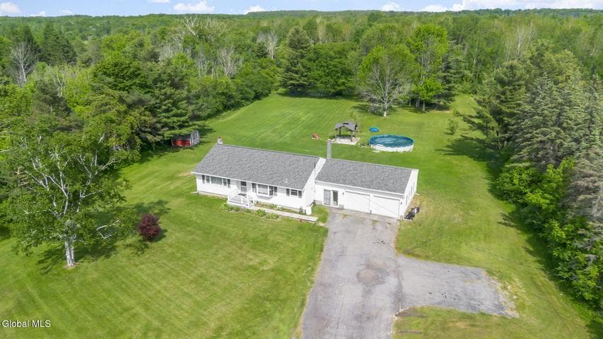 1704 Warners Lake Road, Altamont, NY, photo 5
