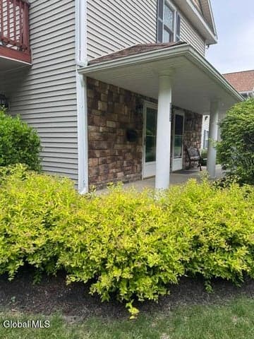 1200 Hillside Avenue #APT 905, Niskayuna, NY