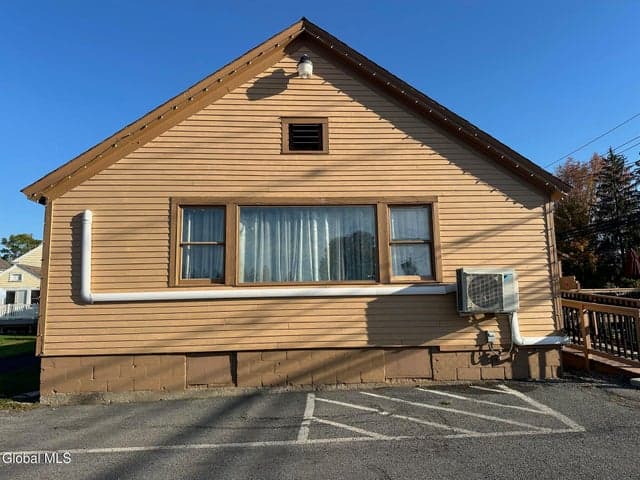131 Church Street, Granville, NY, photo 5