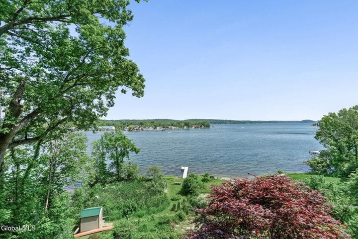 674 Crescent Avenue, Saratoga, NY, photo 3