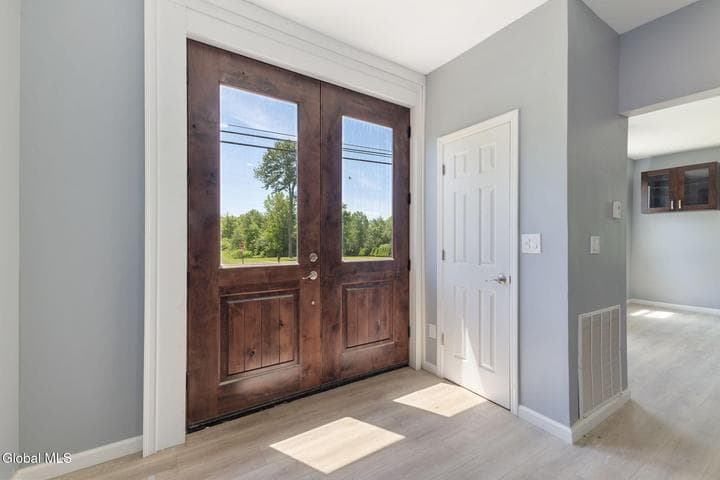 5 White Road, Milton, NY, photo 3