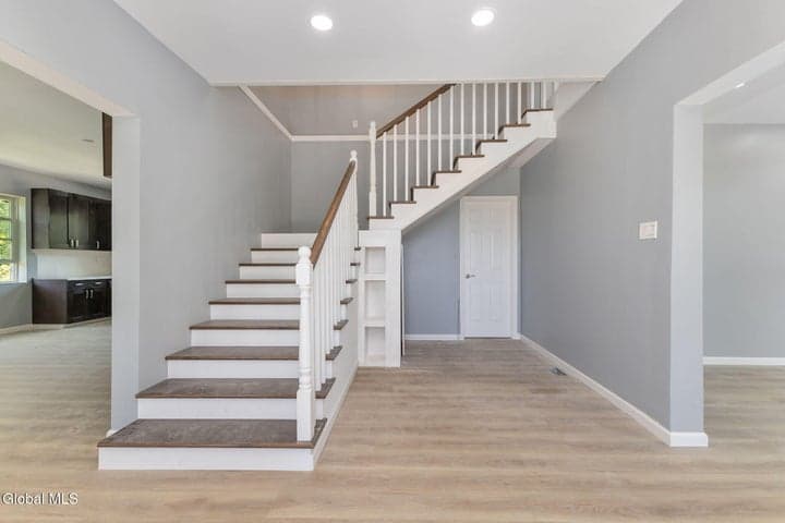 5 White Road, Milton, NY, photo 4