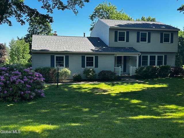 9 Brookhill Drive, Colonie, NY