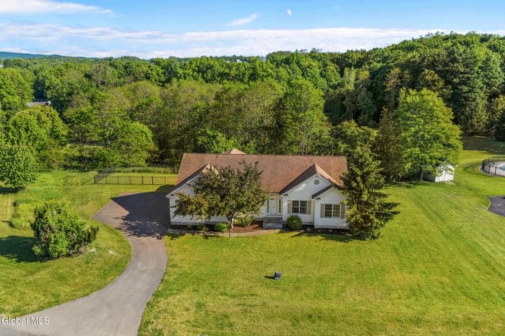 109 Abbey Road, Poestenkill, NY, photo 3