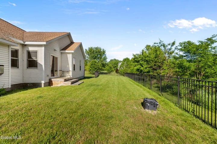 109 Abbey Road, Poestenkill, NY, photo 5