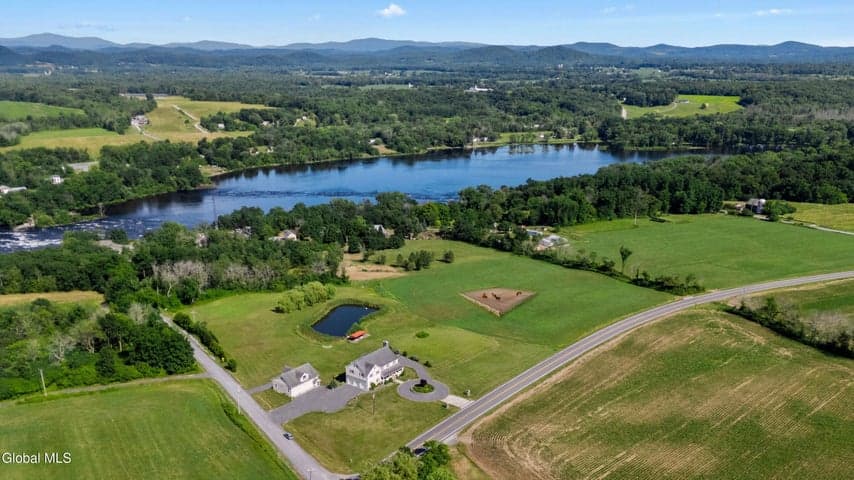 85 Harris Road, Northumberland, NY