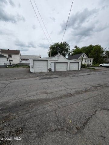 1850 State Street, Schenectady, NY, photo 5