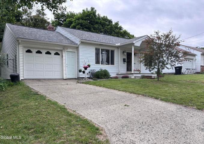 905 3rd Avenue, Troy, NY, photo 2