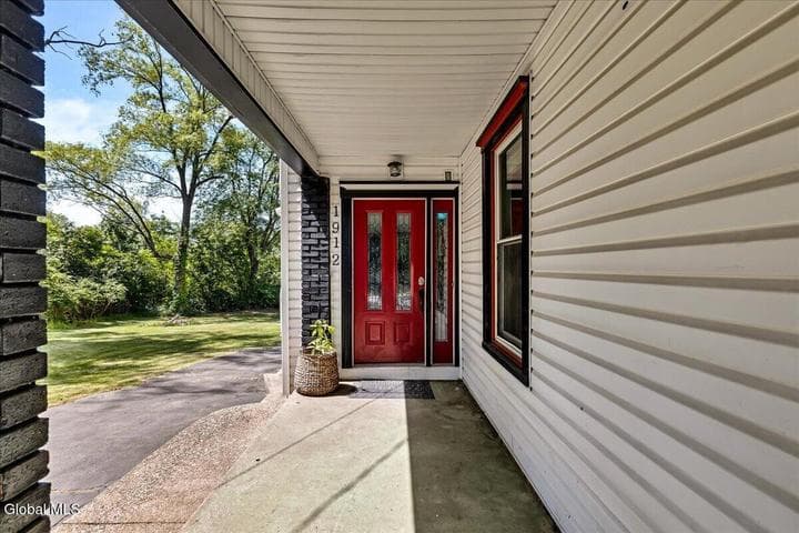 1912 Union Street, Niskayuna, NY, photo 2