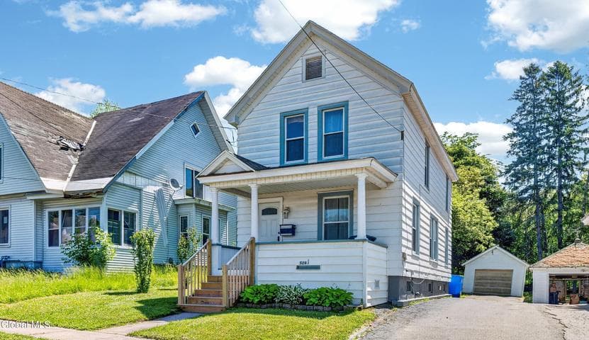 528 1/2 N Market Street, Johnstown, NY