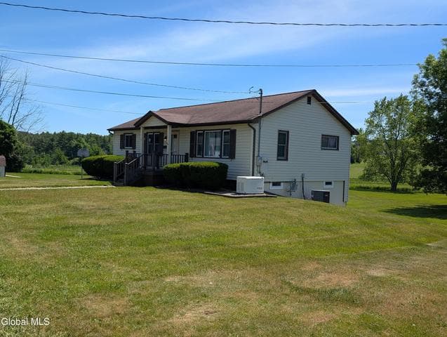 12 Goodrich Avenue, Fort Plain, NY, photo 2