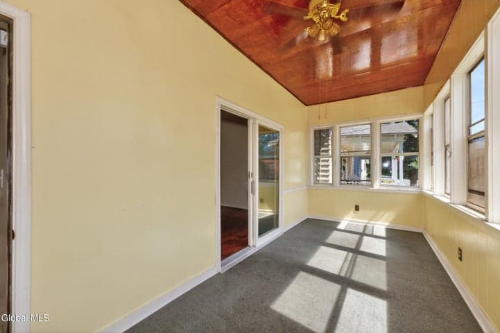 258 Central Avenue, Cohoes, NY, photo 5