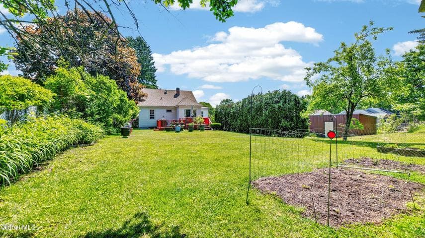 80 Saratoga Boulevard, Gloversville, NY, photo 3