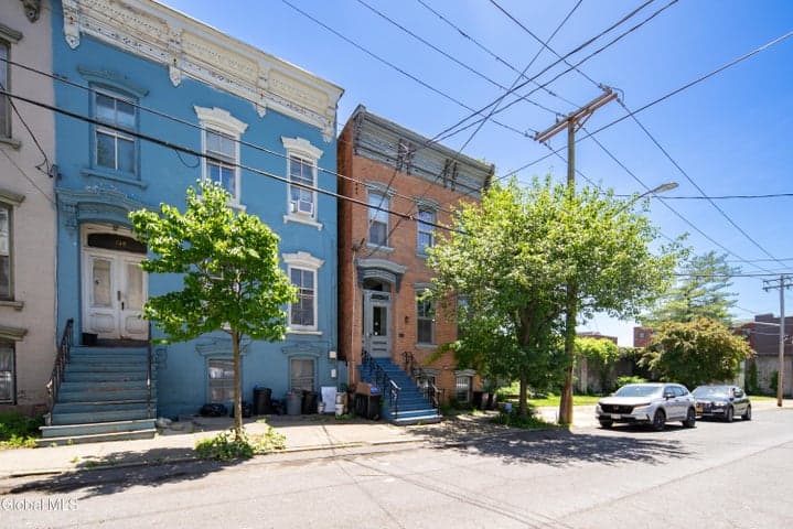 140 Grand Street, Albany, NY