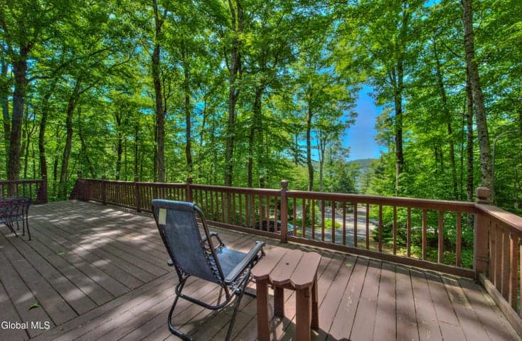601 N Shore Peck Lake Road, Gloversville, NY, photo 4
