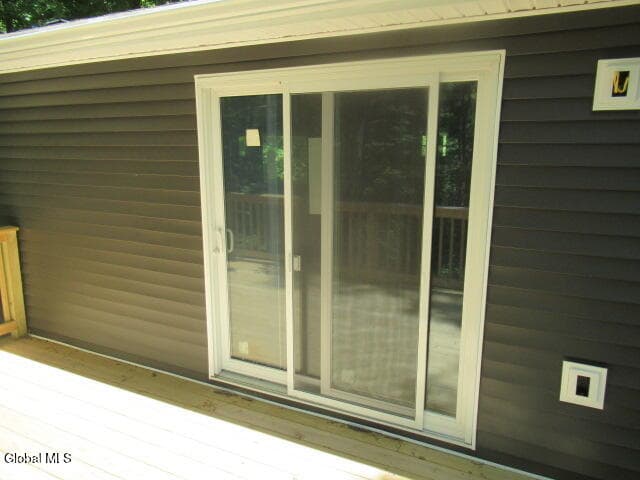 221 S Jarvis Road, Ravena, NY, photo 5