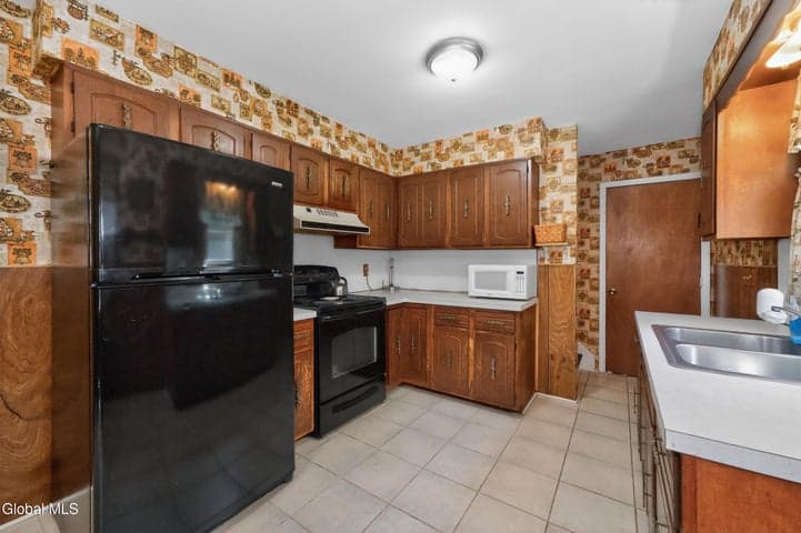 9 Chesebro Drive, Colonie, NY, photo 4