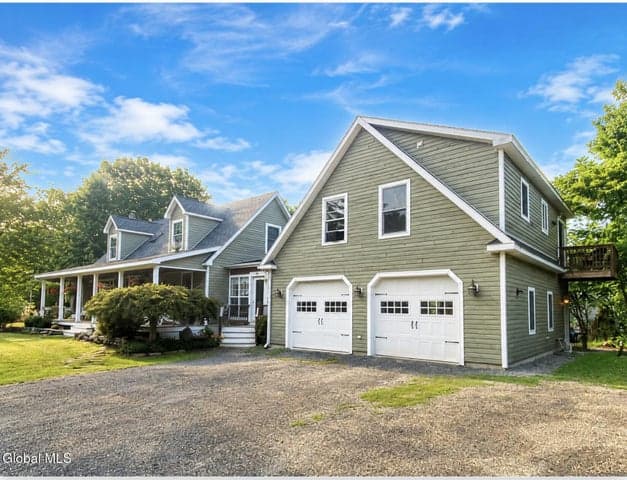 68 County Route 403, Westerlo, NY