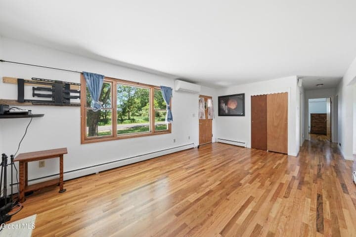 412 Font Grove Road, New Scotland, NY, photo 4