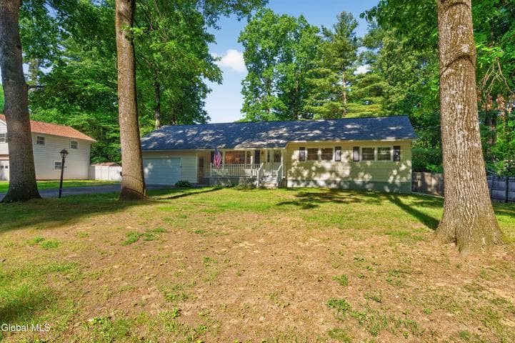 3 Peck Lane, Clifton Park, NY, photo 4