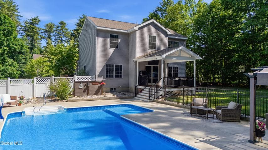 3 Royal Pines Drive, Moreau, NY, photo 3