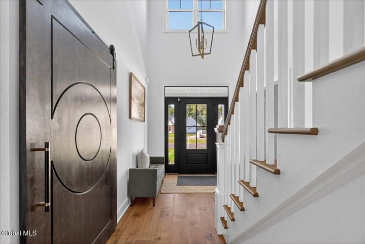 8 Brooke Court, Clifton Park, NY, photo 4
