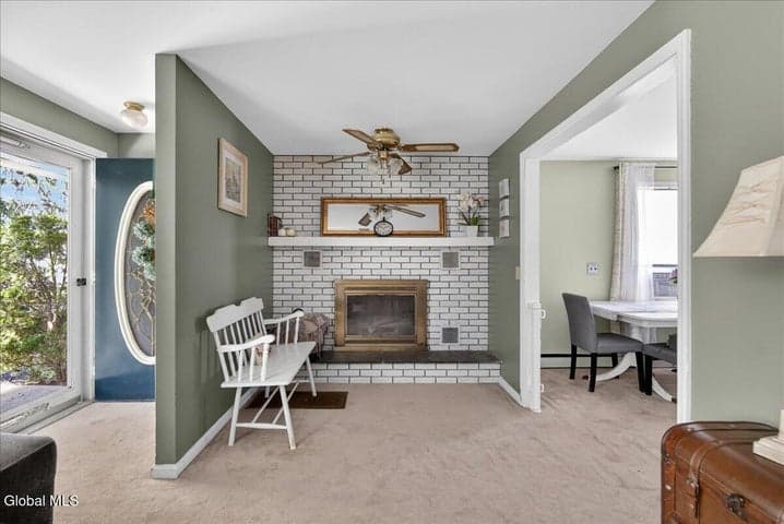 319 Dixon Road, Queensbury, NY, photo 4