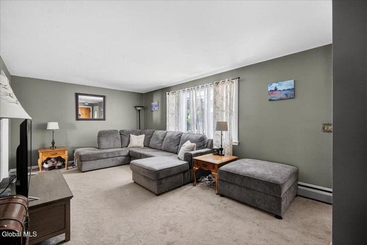 319 Dixon Road, Queensbury, NY, photo 5