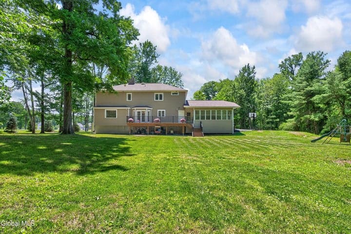 267 Bender Lane, Bethlehem, NY, photo 4