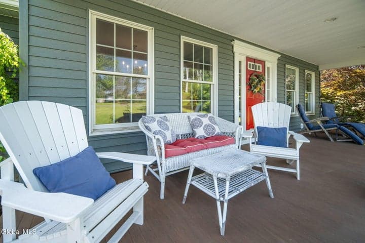 22 Kling Terrace, Voorheesville, NY, photo 2