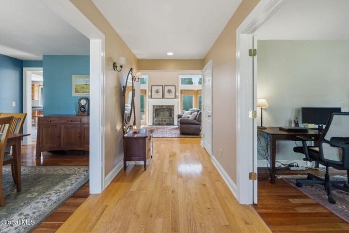 22 Kling Terrace, Voorheesville, NY, photo 4