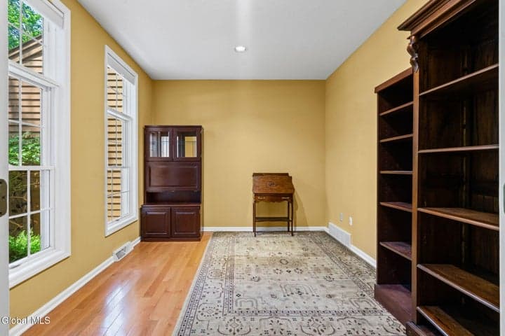 19 Coventry Drive, Clifton Park, NY, photo 5