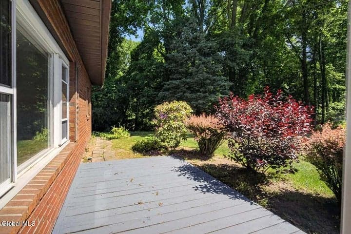2B Deer Creek, Clifton Park, NY, photo 4
