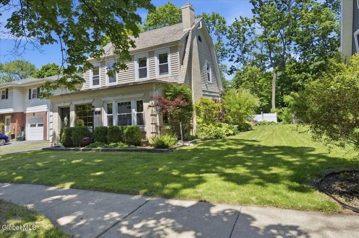 11 Freeman Road, Albany, NY, photo 3