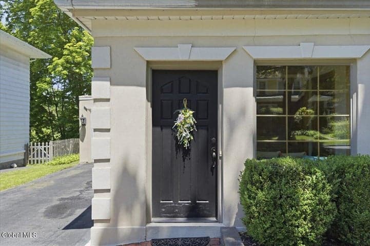 11 Freeman Road, Albany, NY, photo 4