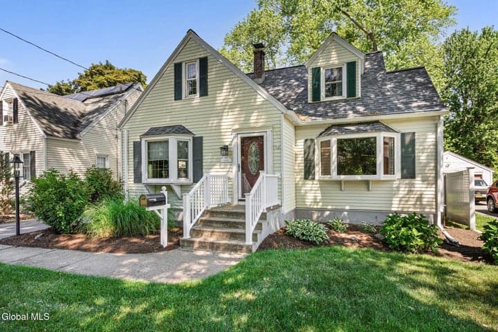 197 Sunnyside Road, Glenville, NY, photo 1
