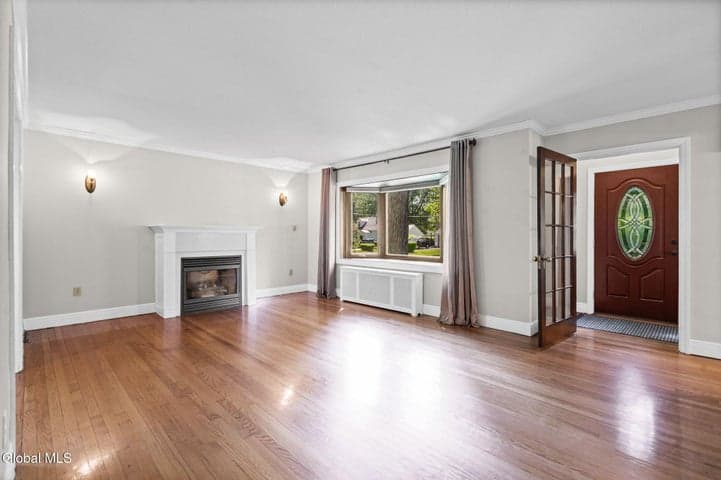 197 Sunnyside Road, Glenville, NY, photo 4