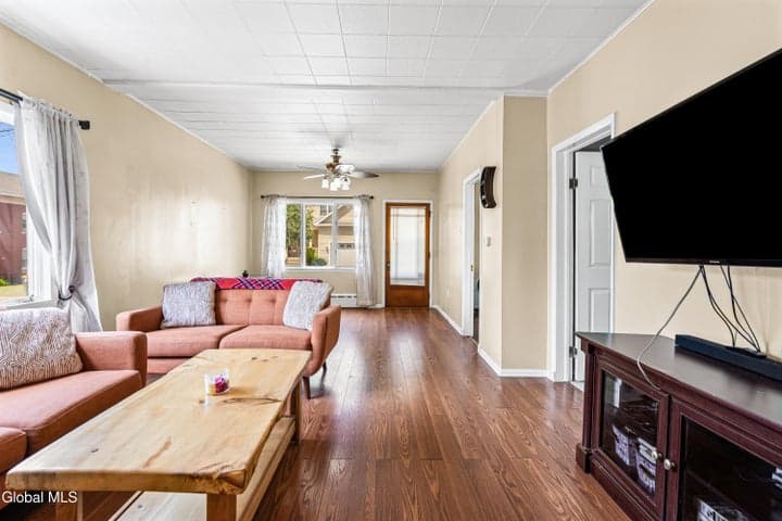 36 Maple Street, Mechanicville, NY, photo 5