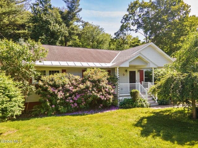 9 Florence Avenue, Charlton, NY, photo 2