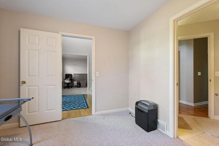 20 Berkshire Drive, Ballston Spa, NY, photo 5
