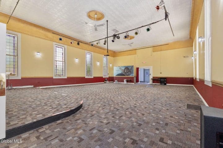 13 Leonard Street, Northumberland, NY, photo 5