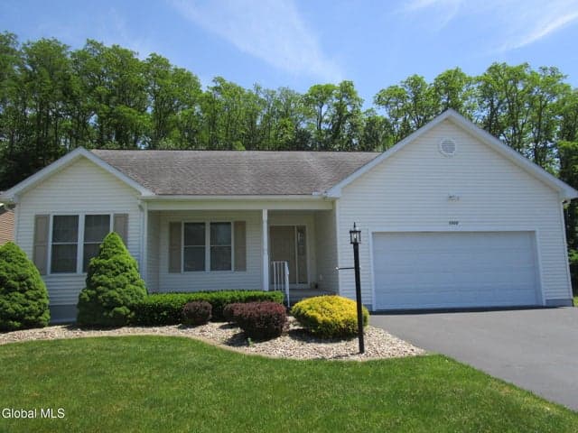 1000 Kingswood Court, Rotterdam, NY