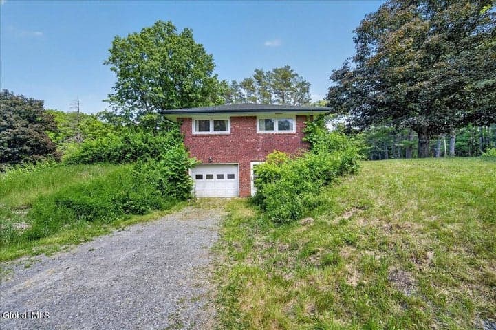 493 Altamont Road, Altamont, NY, photo 3